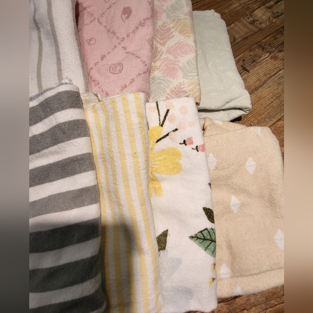 Baby Blankets Bundle - Picture 4 of 5